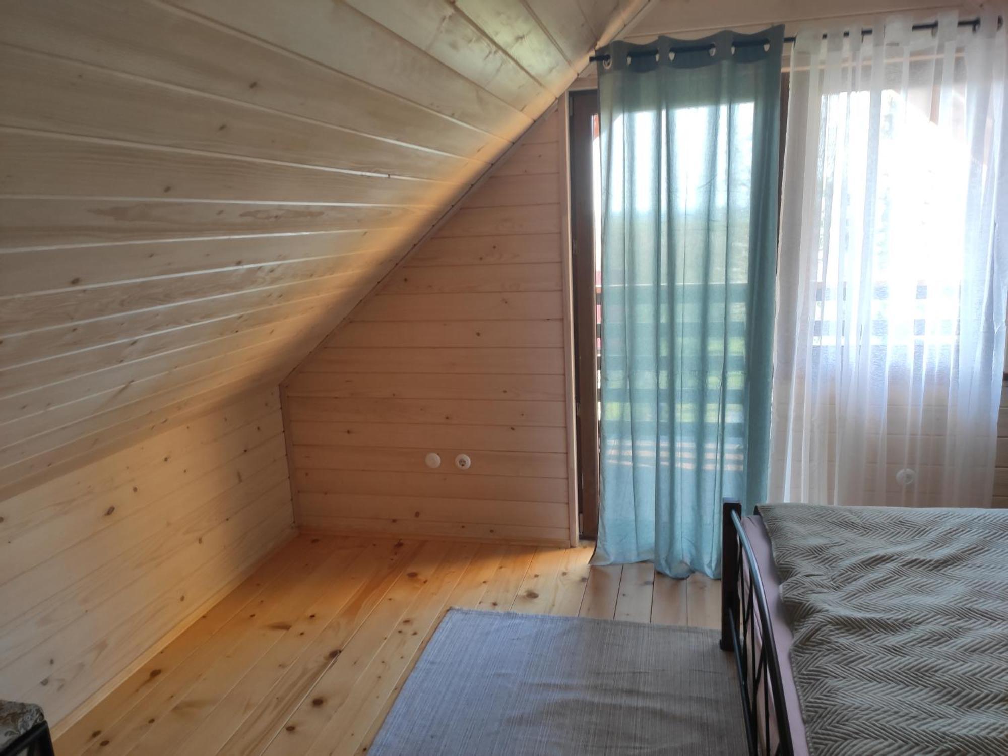 Kwietna Laka Na Szlaku Chalet Jarnoltowek
